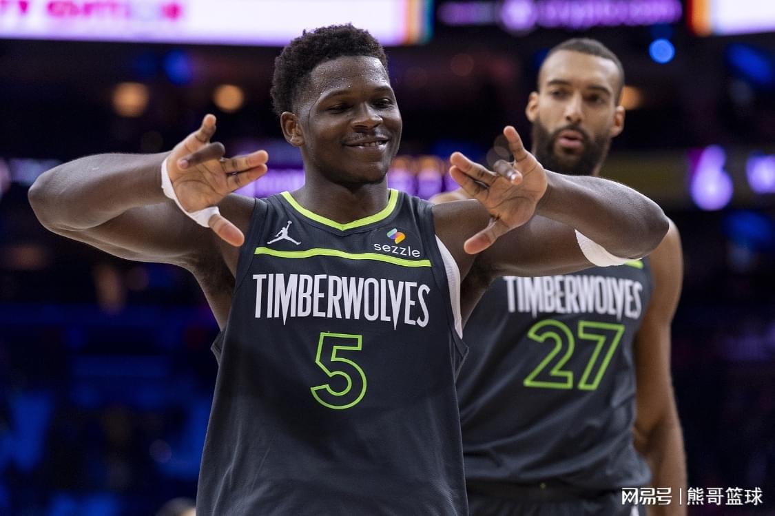 火箭险胜森林狼！爱德华兹缺阵，杜兰特轰39+4+7，全场最佳